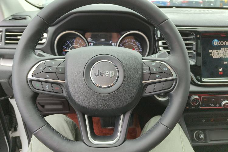Used Jeep Commander 2018 2.0T Two-Wheel Drive Enjoy Edition China V Steering Wheel