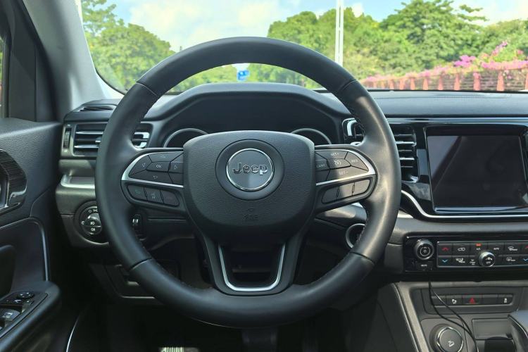Used Jeep Commander 2018 2.0T Four-Wheel Drive Prestige Edition China V Steering Wheel