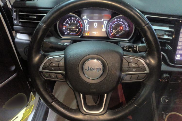 Used Jeep Commander 2018 2.0T Two-Wheel Drive Enjoy Edition China V Steering Wheel