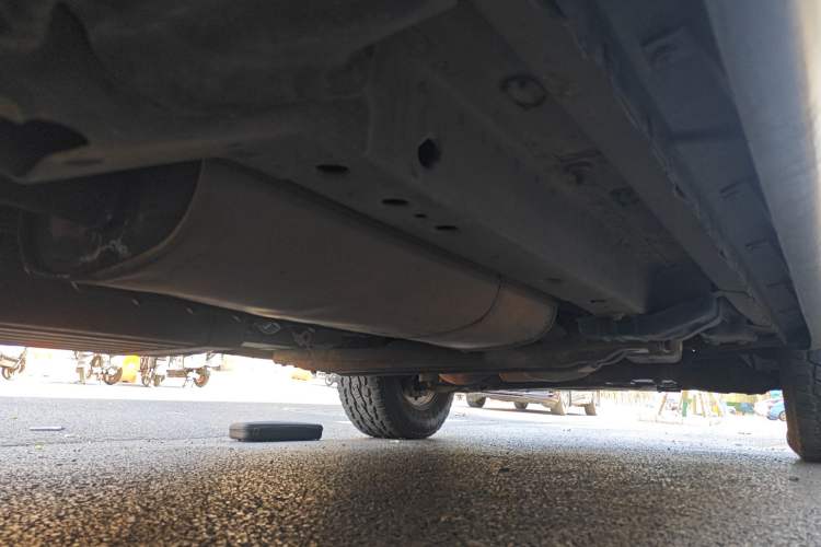 Used Jeep Commander Classic 2007 4.7 Chassis Rear Right