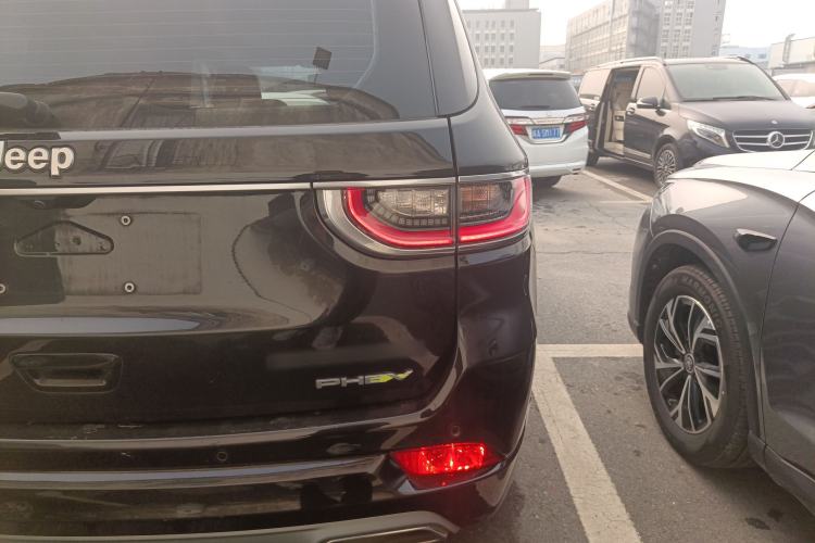 Used Jeep Commander PHEV 2020 2.0T Plug-in Hybrid Premium Edition Exterior 3