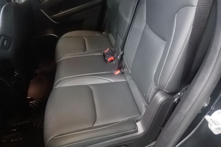 Used Jeep Commander PHEV 2020 2.0T Plug-in Hybrid Premium Edition Left Rear Seat