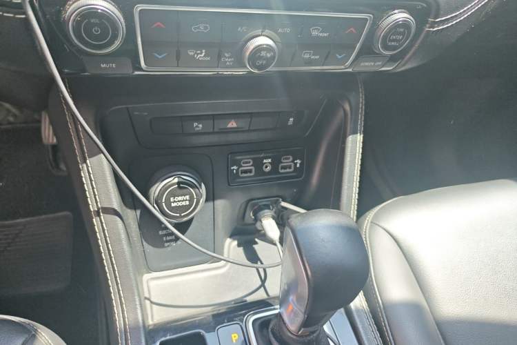 Used Jeep Commander PHEV 2020 2.0T Plug-in Hybrid Enjoyment Version Vehicle Key