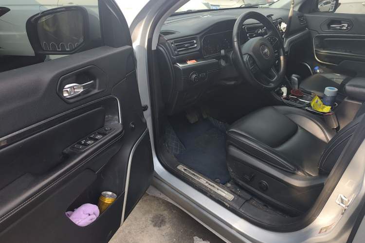 Used Jeep Commander PHEV 2020 2.0T Plug-in Hybrid Enjoyment Version Driver Seat