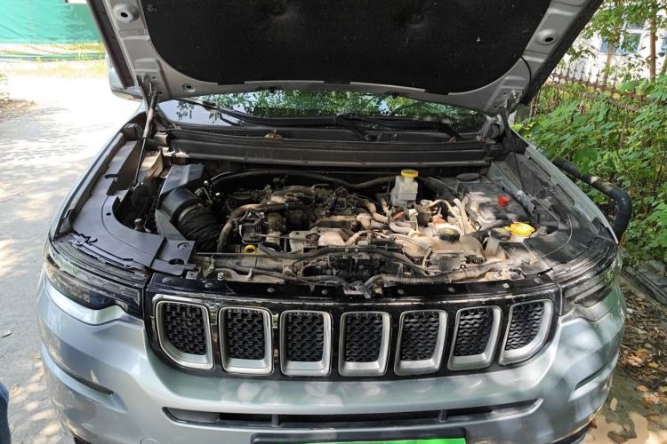 Used Jeep Commander PHEV 2020 2.0T Plug-in Hybrid Enjoyment Version Engine Bay