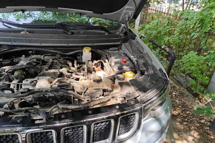 Used Jeep Commander PHEV 2020 2.0T Plug-in Hybrid Enjoyment Version Engine Bay Left