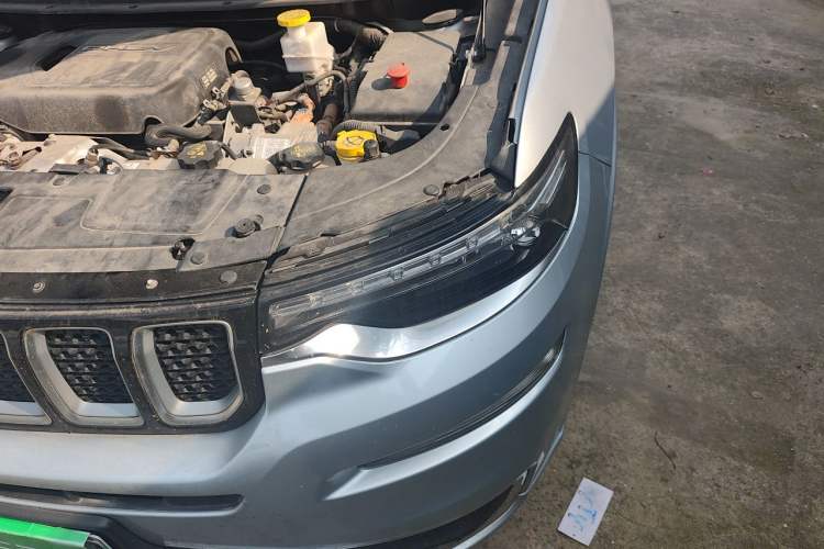 Used Jeep Commander PHEV 2020 2.0T Plug-in Hybrid Enjoyment Version Engine Bay Left
