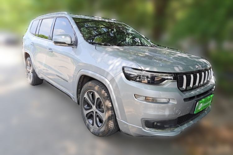 Used Jeep Commander PHEV 2020 2.0T Plug-in Hybrid Enjoyment Version Front Right 45 Deg