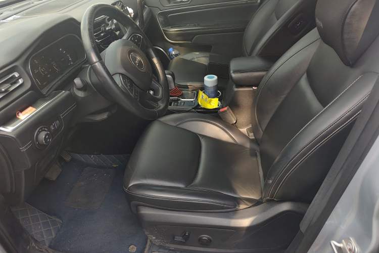 Used Jeep Commander PHEV 2020 2.0T Plug-in Hybrid Enjoyment Version Left Front Seat