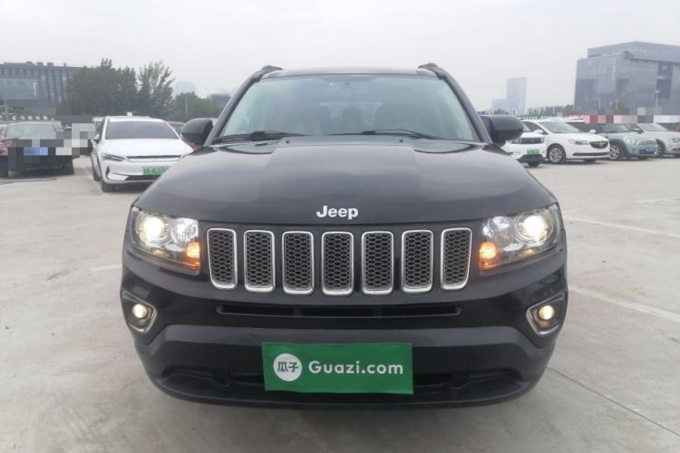 Used Jeep Compass 2014 Revised Version 2.0L Two-Wheel Drive Elite Edition Exterior 1
