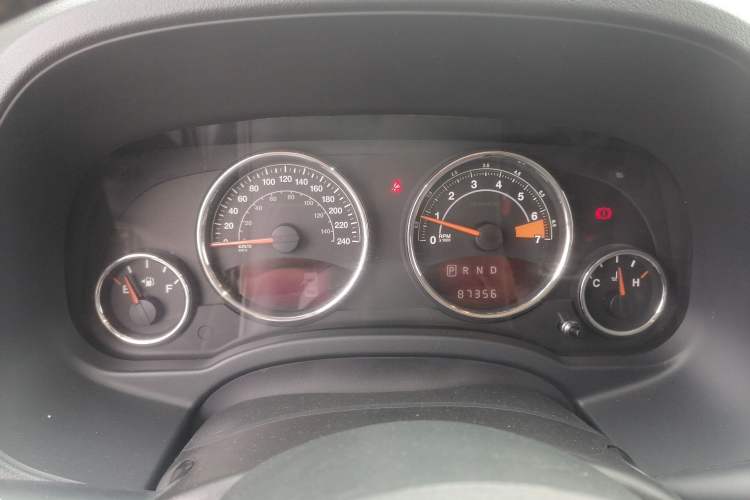 Used Jeep Compass 2014 Revised Version 2.0L Two-Wheel Drive Elite Edition Instrument Cluster