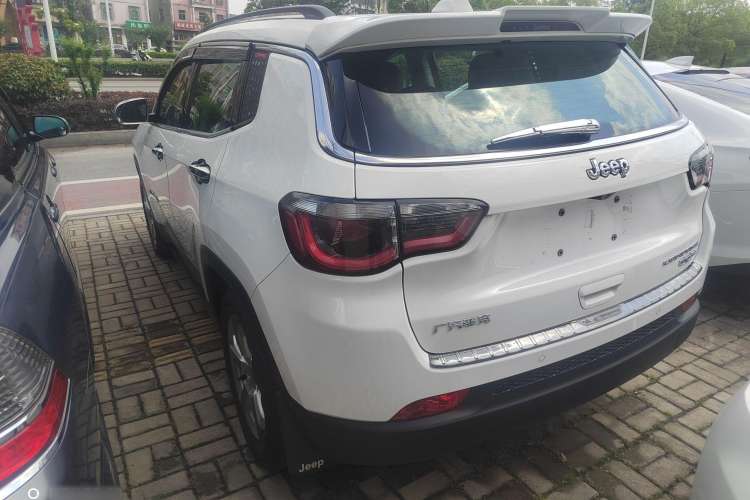 Used Jeep Compass 2017 200T Automatic Family Edition Exterior 3