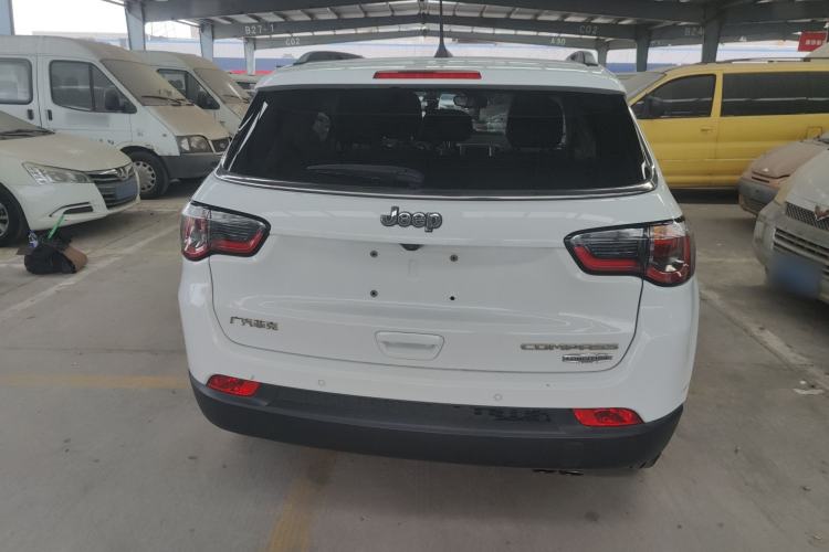Used Jeep Compass 2017 200T Automatic Family Edition Exterior 4
