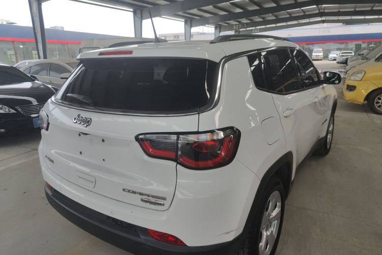 Used Jeep Compass 2017 200T Automatic Family Edition Exterior 5