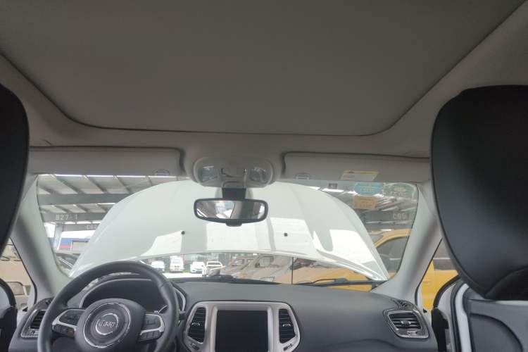 Used Jeep Compass 2017 200T Automatic Family Edition Headliner