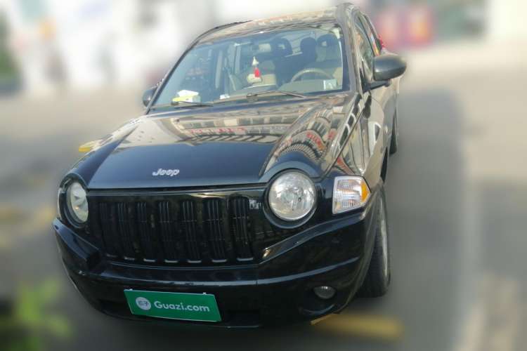 Used Jeep Compass 2007 2.4L four-wheel drive sport version Front