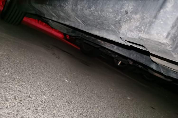 Used Jeep Compass 2007 2.4L four-wheel drive sport version Chassis Front Right