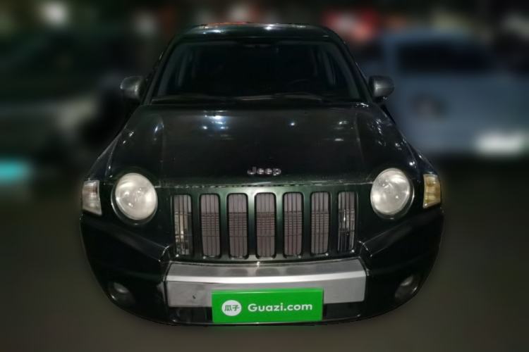 Used Jeep Compass 2007 2.4L four-wheel drive sport version Front