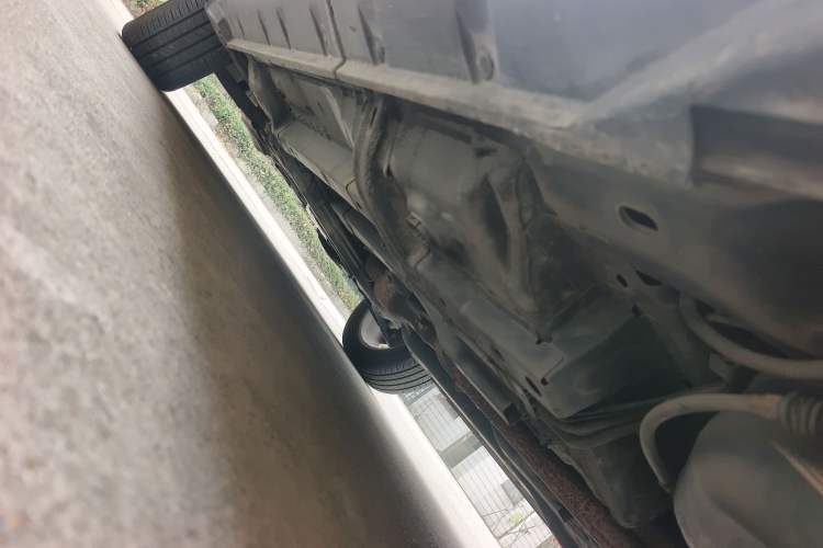 Used Jeep Compass 2010 2.4L Four-Wheel Drive World Cup Special Edition Chassis Rear Left