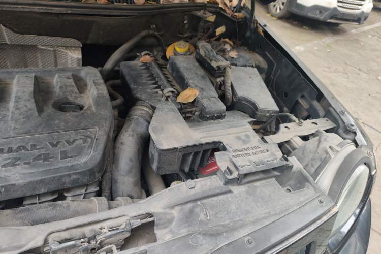Used Jeep Compass  Engine Bay Left