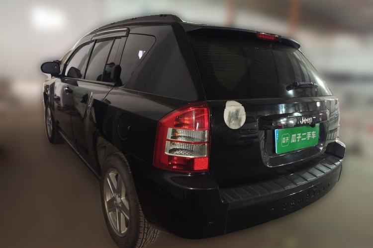 Used Jeep Compass 2010 2.4L four-wheel drive sport version Rear Left 45 Deg