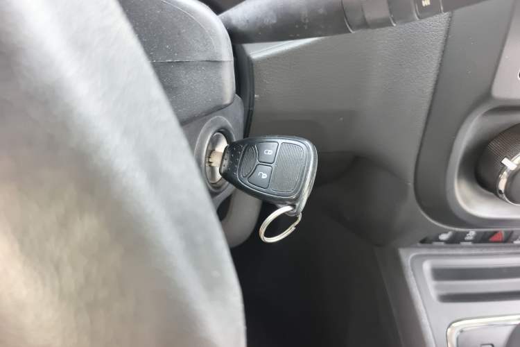Used Jeep Compass 2010 2.4L Four-Wheel Drive World Cup Special Edition Vehicle Key