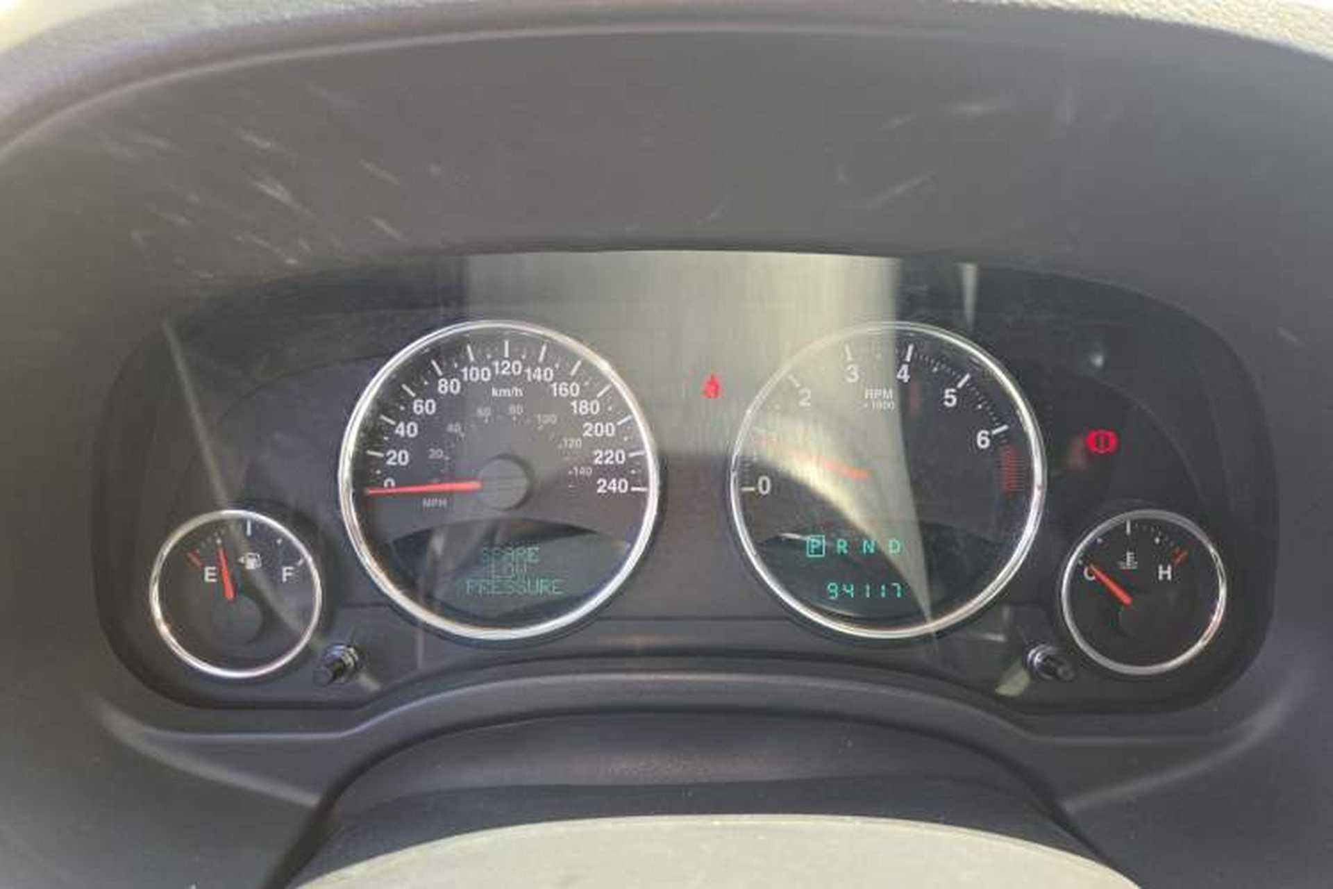 Used Jeep Compass 2010 2.4L Four-Wheel Drive Limited Edition Instrument Cluster