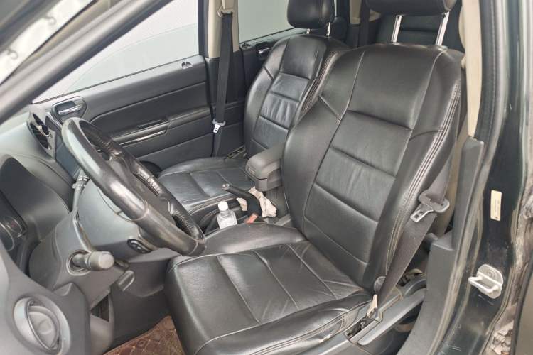 Used Jeep Compass 2010 2.4L Four-Wheel Drive Limited Edition Left Front Seat