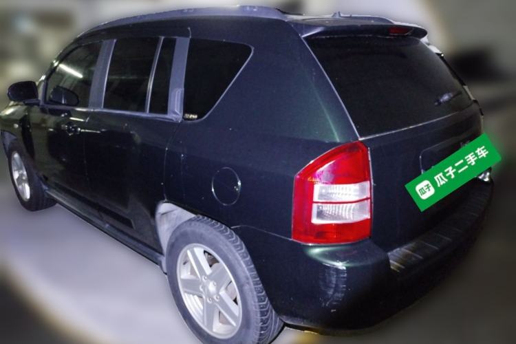 Used Jeep Compass 2010 2.4L four-wheel drive sport version Rear Left 45 Deg