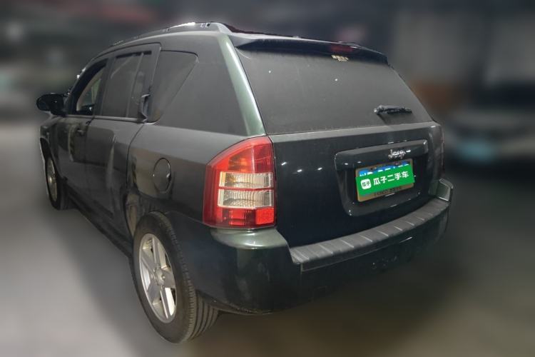 Used Jeep Compass 2010 2.4L four-wheel drive sport version Rear Left 45 Deg