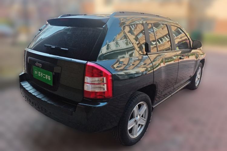 Used Jeep Compass 2010 2.4L four-wheel drive sport version Rear Right 45 Deg