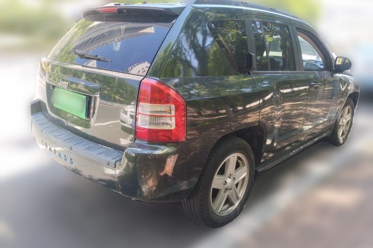 Used Jeep Compass 2010 2.4L four-wheel drive sport version Rear Right 45 Deg