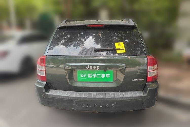 Used Jeep Compass 2010 2.4L Four-Wheel Drive Limited Edition Rear