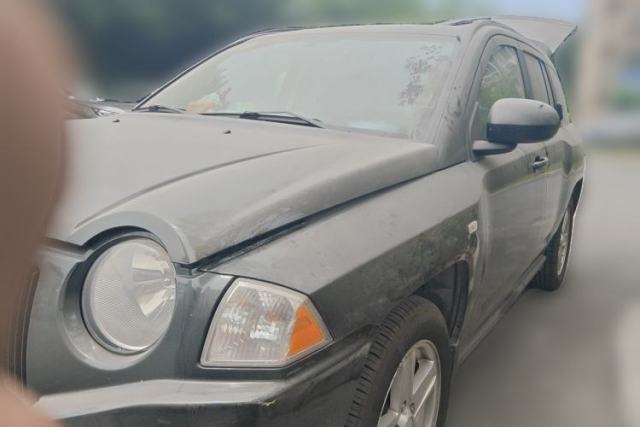 Used Jeep Compass 2010 2.4L four-wheel drive sport version
