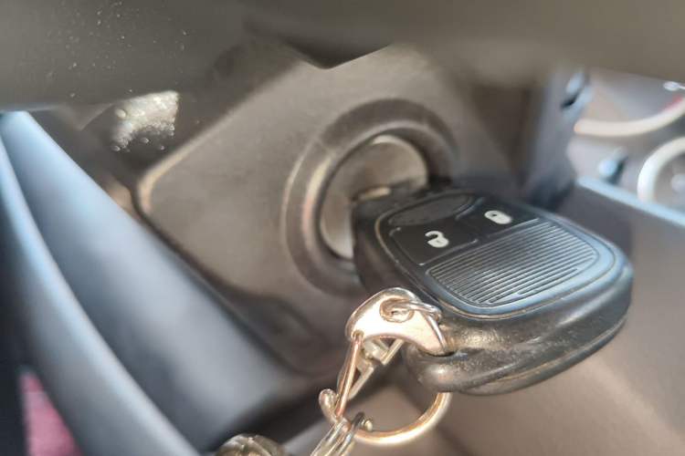 Used Jeep Compass 2010 2.4L Four-Wheel Drive World Cup Special Edition Vehicle Key