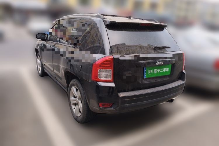 Used Jeep Compass 2011 2.4L four-wheel-drive sport version Rear Left 45 Deg