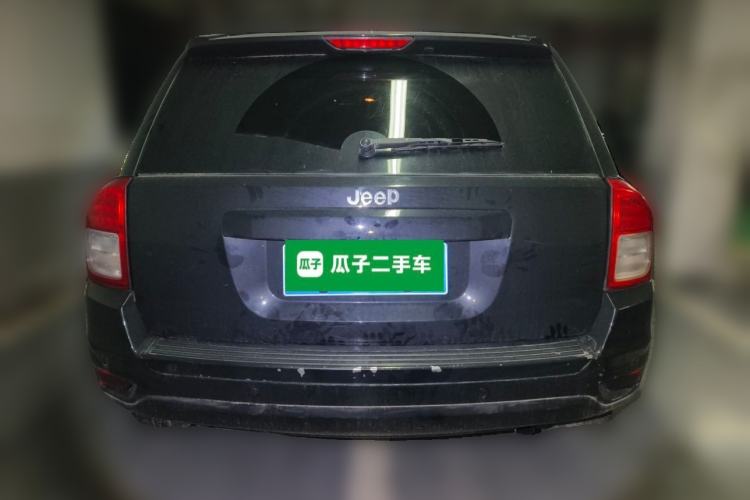 Used Jeep Compass 2011 2.0L two-wheel drive sport version Rear