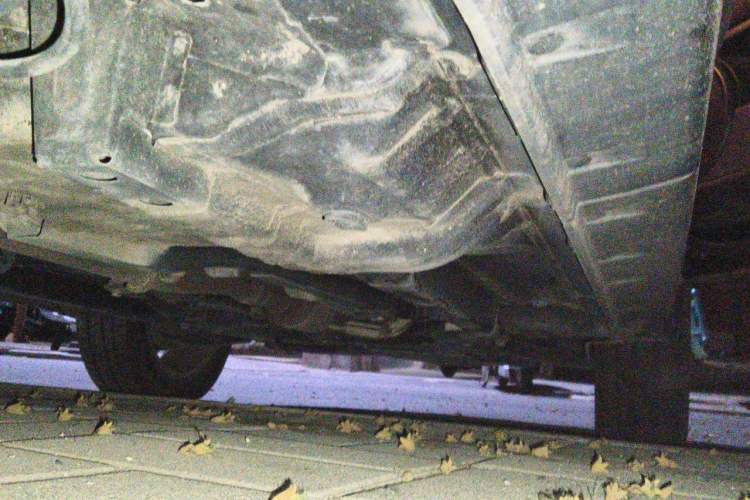 Used Jeep Compass 2011 2.4L four-wheel-drive sport version Chassis Rear Right