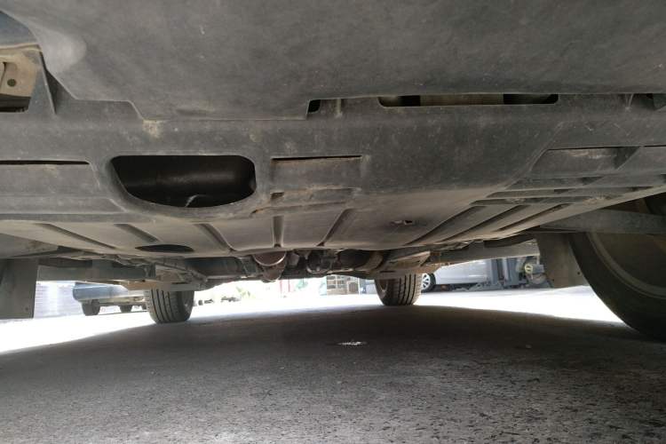 Used Jeep Compass 2011 2.4L 4WD 70th Anniversary Limited Edition Front Bumper Underside