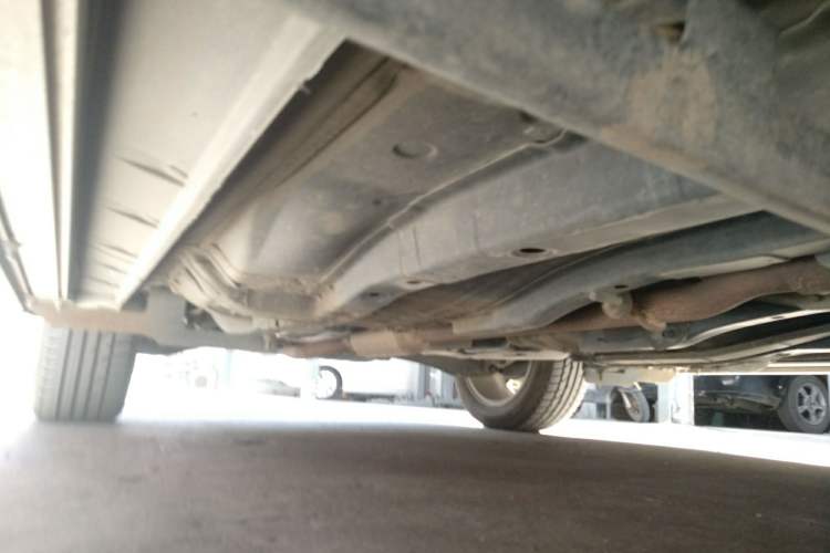 Used Jeep Compass 2011 2.4L 4WD 70th Anniversary Limited Edition Right Side Sill
