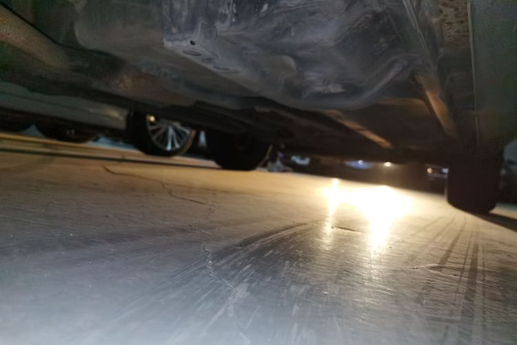 Used Jeep Compass 2011 2.0L two-wheel drive sport version Chassis Rear Right