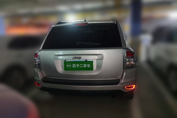 Used Jeep Compass 2011 2.0L two-wheel drive sport version Rear