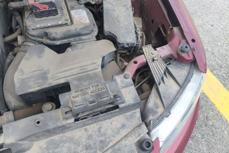 Used Jeep Compass 2011 2.4L four-wheel drive luxury version Engine Bay Left