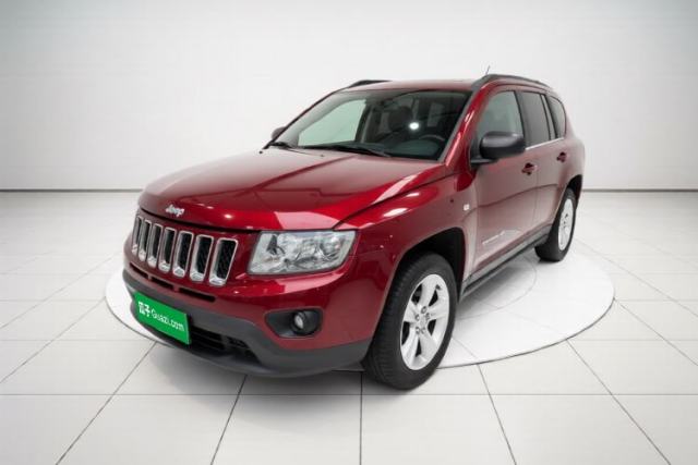 Used Jeep Compass 2011 2.4L four-wheel-drive sport version