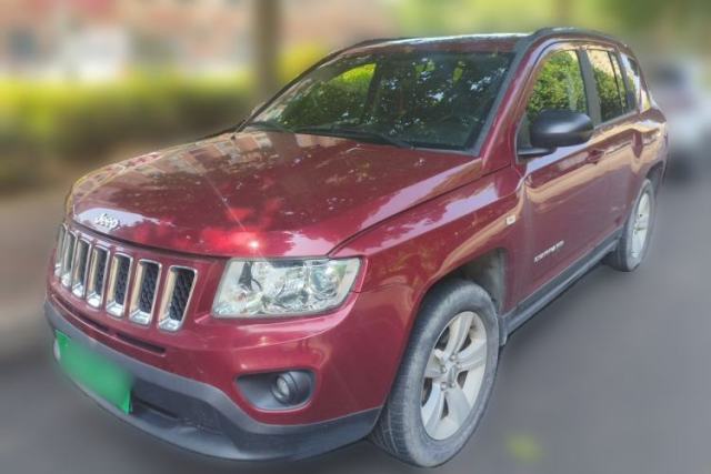 Used Jeep Compass 2011 2.4L four-wheel-drive sport version