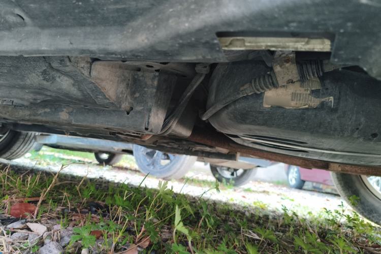 Used Jeep Compass 2011 2.0L two-wheel drive sport version Chassis Rear Left