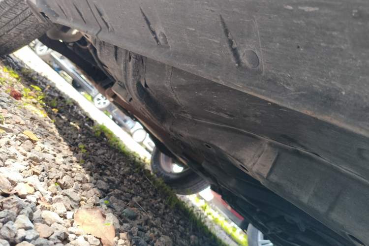 Used Jeep Compass 2011 2.0L two-wheel drive sport version Chassis Rear Right