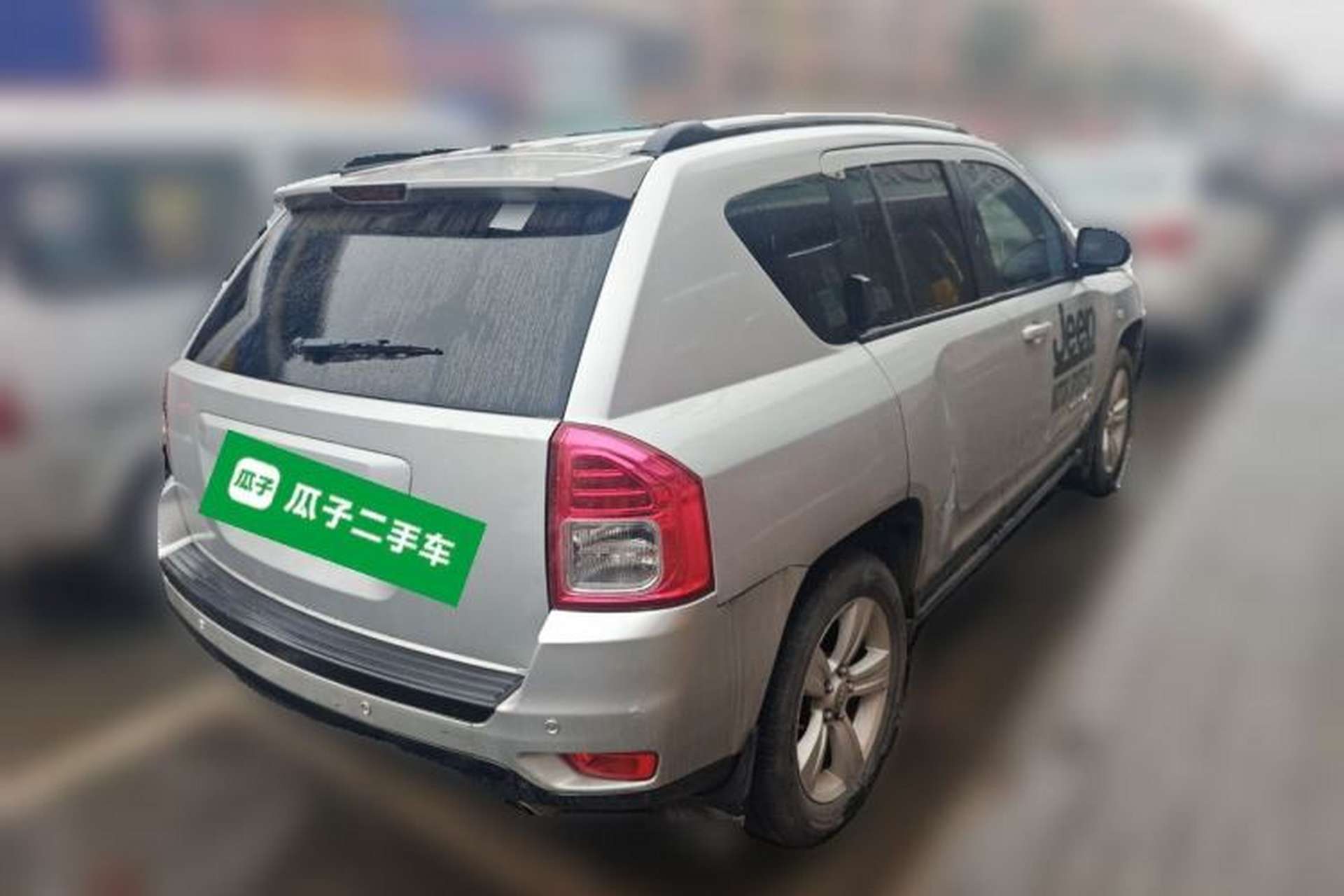 Used Jeep Compass 2011 2.4L four-wheel drive Comfort version Rear Right 45 Deg