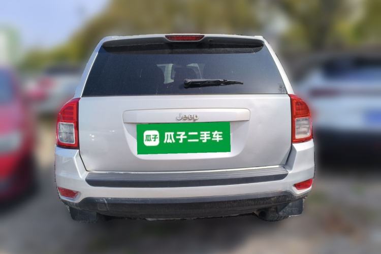 Used Jeep Compass 2011 2.0L two-wheel drive sport version Rear