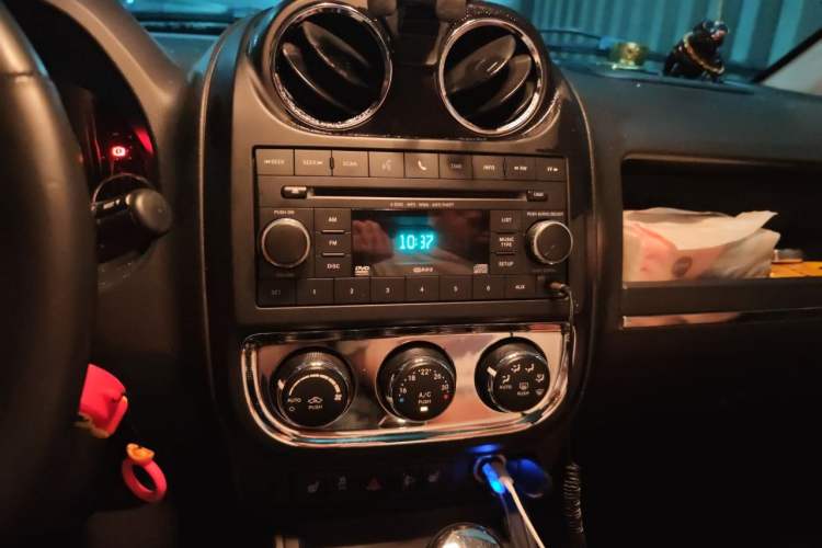 Used Jeep Compass  Audio And AC Panel